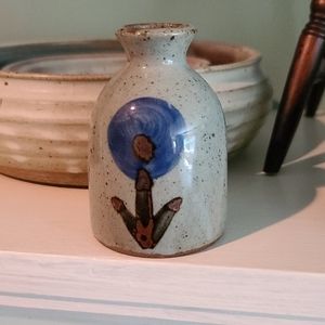 Knobler bud vase